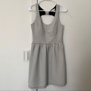 💜💜 Candie’s Black and White Stripe Dress